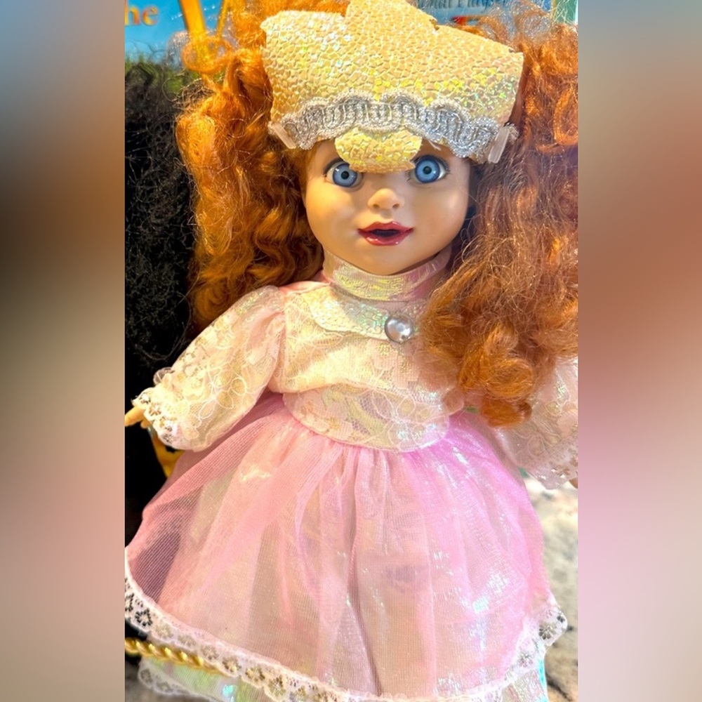 “Glinda the Good Witch of the West” Doll. Porcelain Face/Hands/legs & Feet